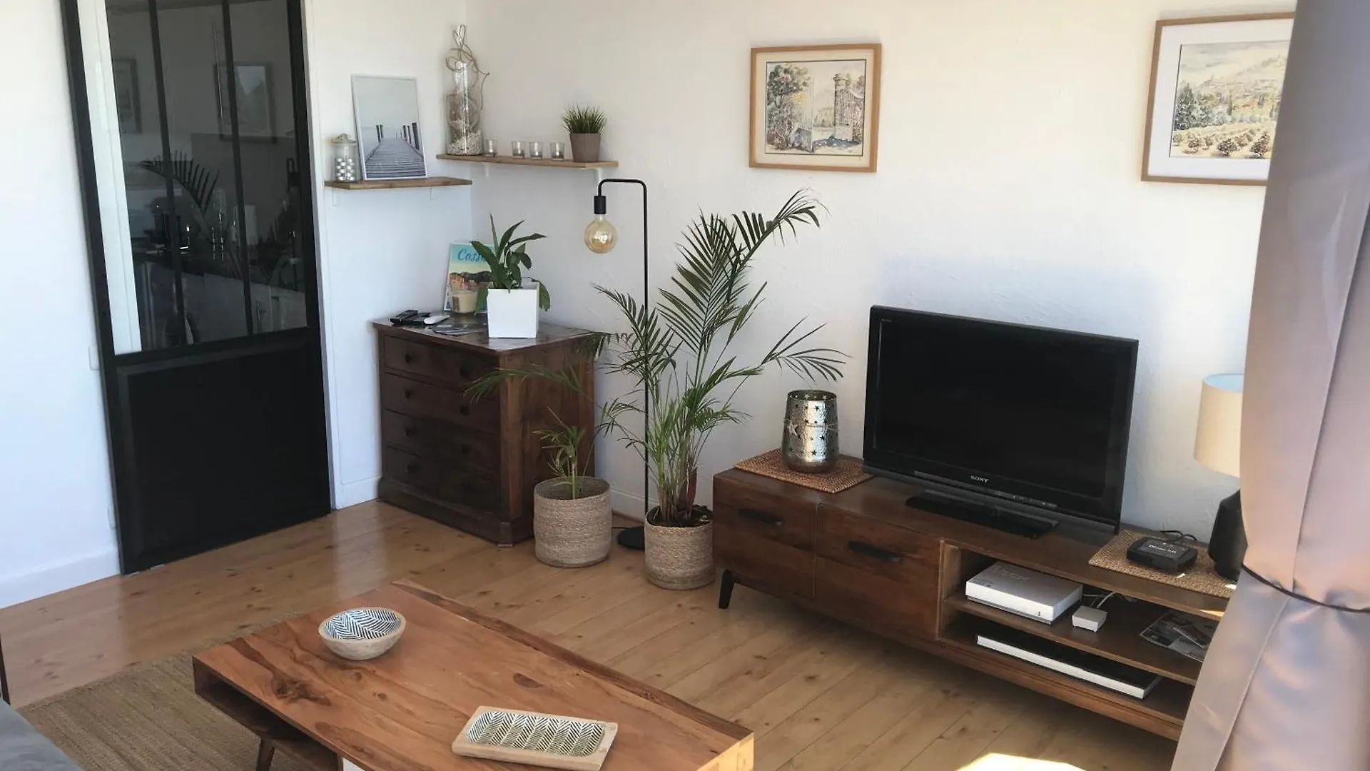 Magnifique Studio Cassis Vue Mer