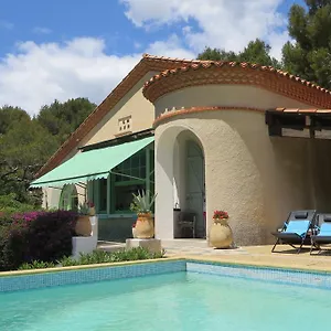 Cassis Hostel Ostello